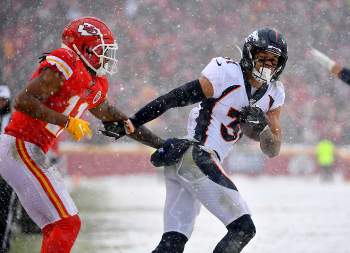 Justin Simmons vs. the Kansas City Chiefs.